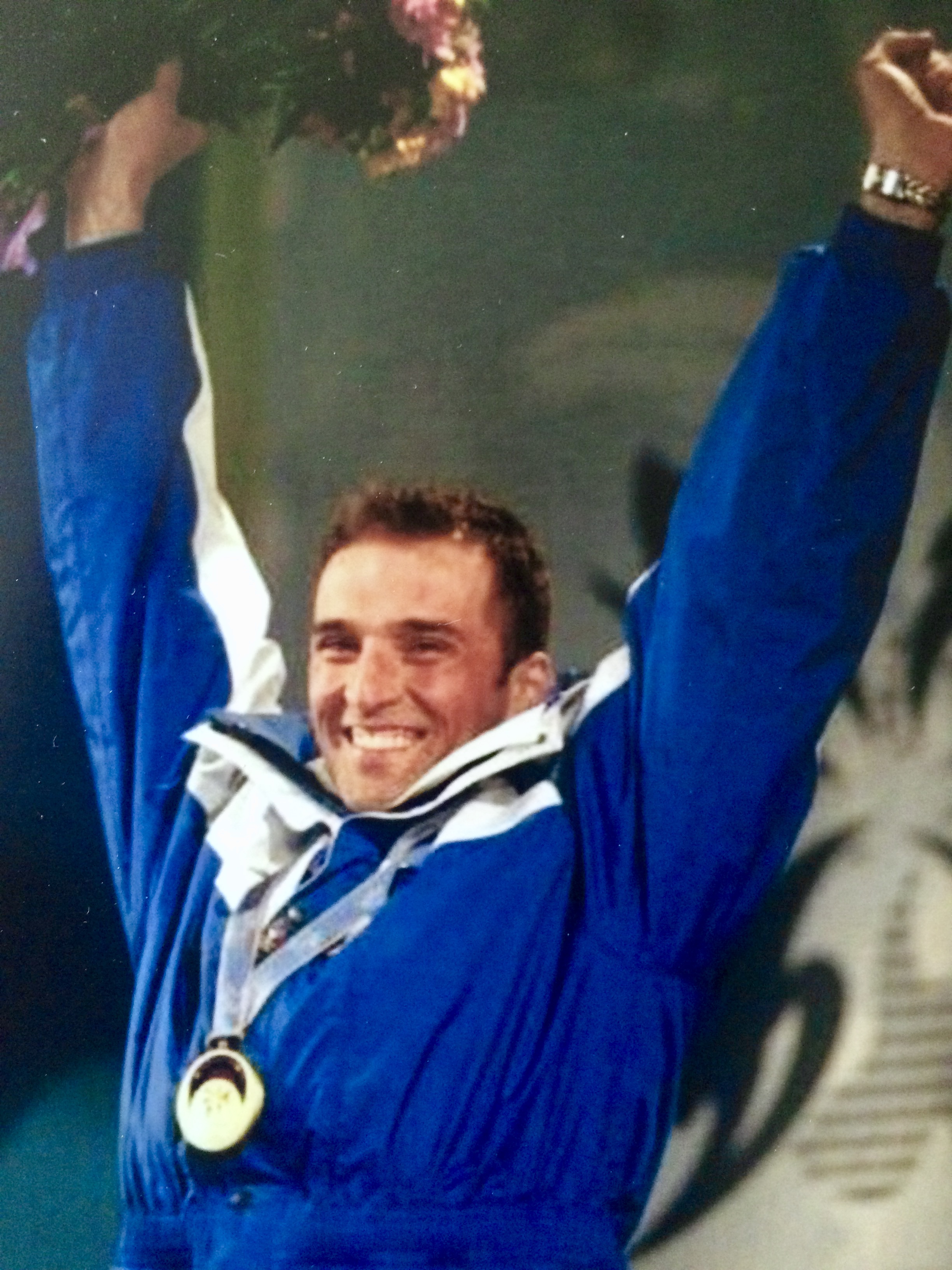 Champion Olympique de descente en 1998